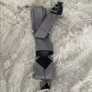 Jones New York Signature Tie